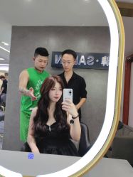 -IU潮牌·SALON
