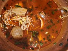 -成都你六姐·牛肉冒菜·麻辣香锅(长泰广场店)