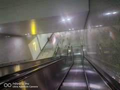 -汉中路(地铁站)