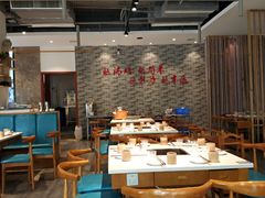大堂-小牛叔鲜切牛肉·火锅·烤肉自助(公济桥路店)
