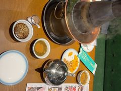 -年巴羊肉铺老铜锅(梅江店)