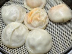 蟹黄汤包-苓记南京鸭血粉丝.皮肚面(县东巷店)