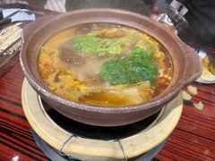 -沙胆彪炭炉牛杂煲(上海日月光广场店)