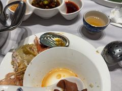 -红鼎豆捞·非遗鲍皇汤火锅(宝丰路店)
