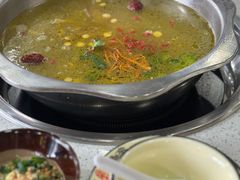 -乙丙丁正宗昭通天麻火腿鸡(总店)