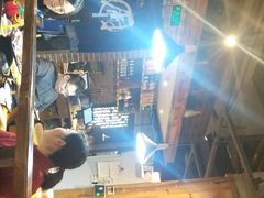 -洪氏嗨捞·广东猪肚鸡·椰子鸡火锅(西咸万象城店)
