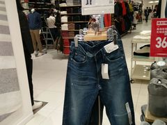 -优衣库(青岛伟东乐客城店)