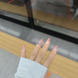 -指典艺术美甲美睫