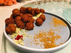 风味骨炸小圆子&nbsp;68-北京王府井希尔顿酒店·秦唐中餐厅Chynna