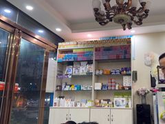 -安琪娜动物医院•健康管理•骨科•急重症诊疗中心