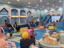 -孩子王童乐园(余姚万达店)
