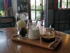 三颗球-转山咖啡(松柏社区店)