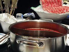 -唯爱KTV聚会餐厅(仙林东城汇店)