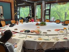 -鹊华居·地道鲁菜·海鲜·融合味(大明湖店)