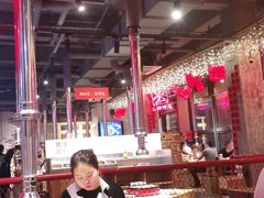 大堂-么肆烤肉·中式自助·烤肉大排档(街道口季佳PAI店)