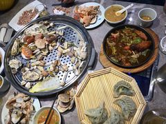 -船梆煮•蒸汽海鲜·炉火烤肉(五四广场店)