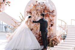 -曼格纳婚礼艺术中心(张江店)