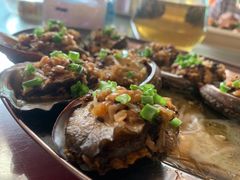 -三亚火车头万人海鲜广场