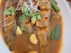 -鸿运美食府