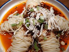 -九锅一堂酸菜鱼(新南凯德直营店)