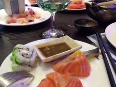 -小天鹅戴斯酒店鲸鲨百汇创作料理