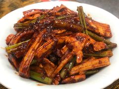 -辣风芹新疆炒米粉(晁夕美食城店)