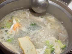 -喃喃椰·糟粕醋·椰子鸡火锅(七堡花园店)