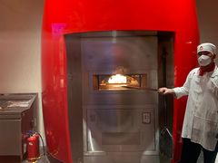 -城市大道红炉披萨烘焙坊