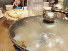 -钵家大院·地道湖北菜(江夏·大花岭店)
