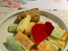 菠萝油条沙拉-素描餐厅(灵隐天竺店)
