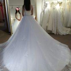 -Lisamoon礼慕纱婚纱礼服高级定制