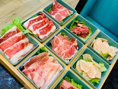 -烤路里·韩国品质自助烤肉(石路天虹4号店)