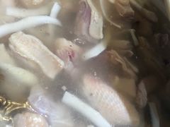 -龙泉人椰子鸡·糟粕醋·地标海南菜(龙昆南店)