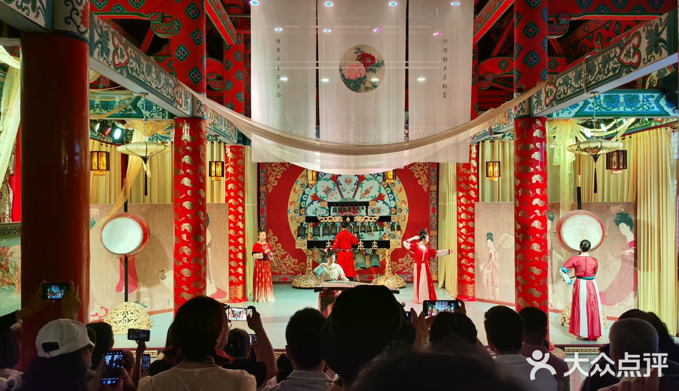 南昌攻略 | 登滕王阁发现的小惊喜，游江西博物馆遇到的小确幸