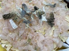 -官塘陈记鱼生·潮汕砂锅粥·牛肉火锅(潮枫路总店)