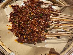烈火牛肉-小乾杯串店•16年沈阳烧烤(文安路店)