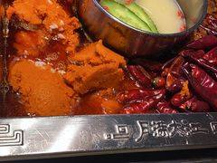 -月满大江火锅(总府路店)