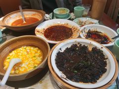 -六合居·明厨亮灶餐厅(成双大道店)