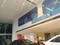 -上海和裕一汽丰田4S店(七宝店)