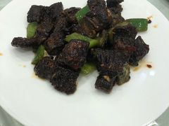 -梅龙镇酒家(南京西路总店)