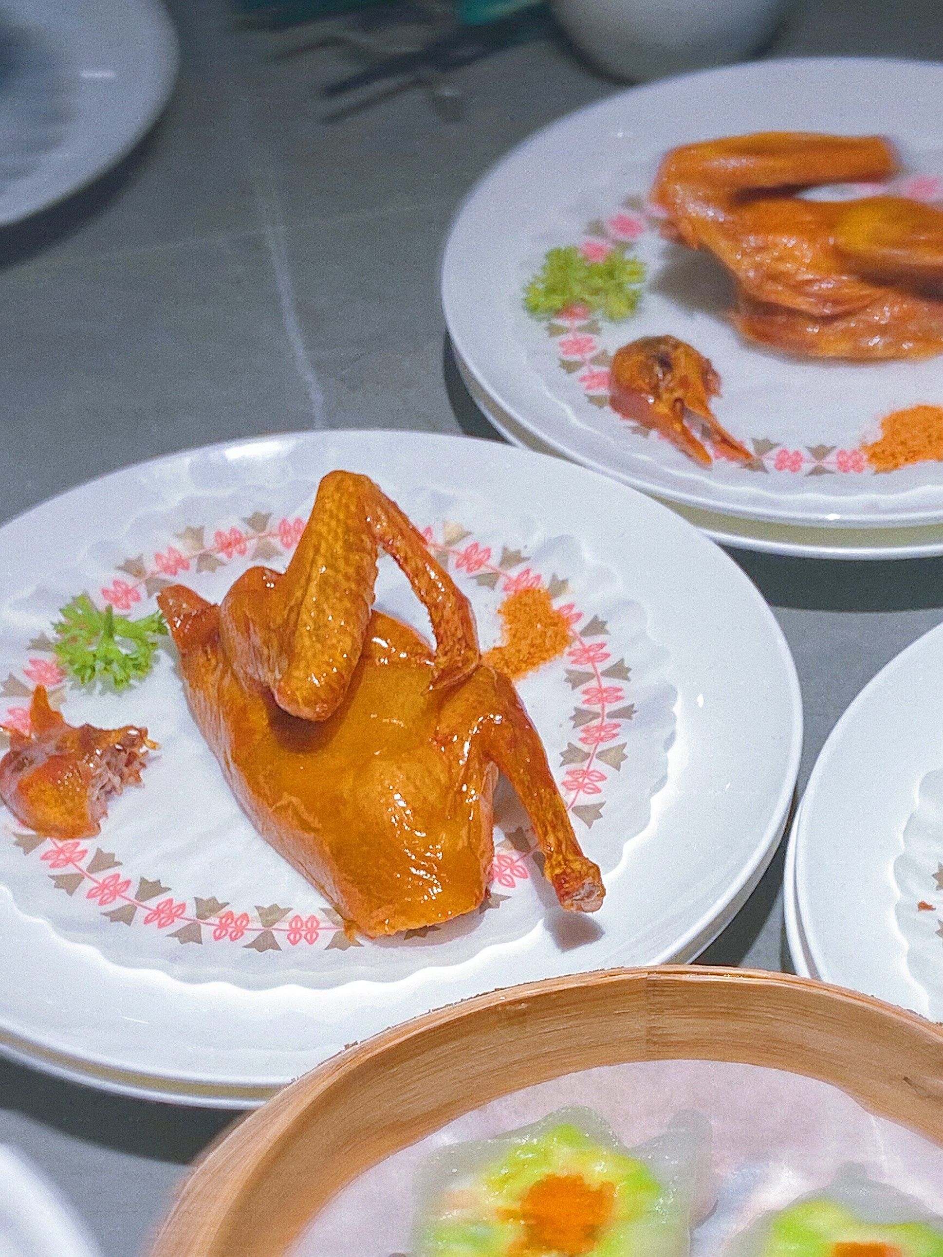 南京这家乳鸽也太绝了!一定要来尝尝