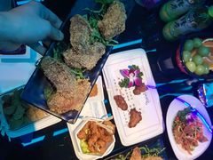 -好乐迪(张扬路八佰伴店)