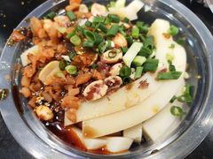 -八一路好吃街(雨田商务大厦店)