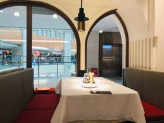 靠窗位-阿妮叶李(光谷世界城店)