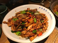 -吃饭皇帝大土家民族菜(正大广场店)