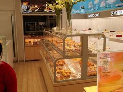 面包甜点陈列柜-好利来(新华店)