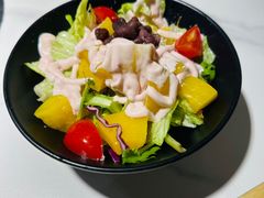 黄桃沙拉-猪啊牛呀羊啊铜盘烤肉(正大广场店)