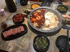 -销魂美蛙鱼头火锅(上海首店)