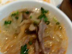 榨菜肉丝汤粉-新宝餐厅(流塘店)