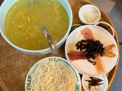 -一坐一忘云南菜(嘉里中心店)